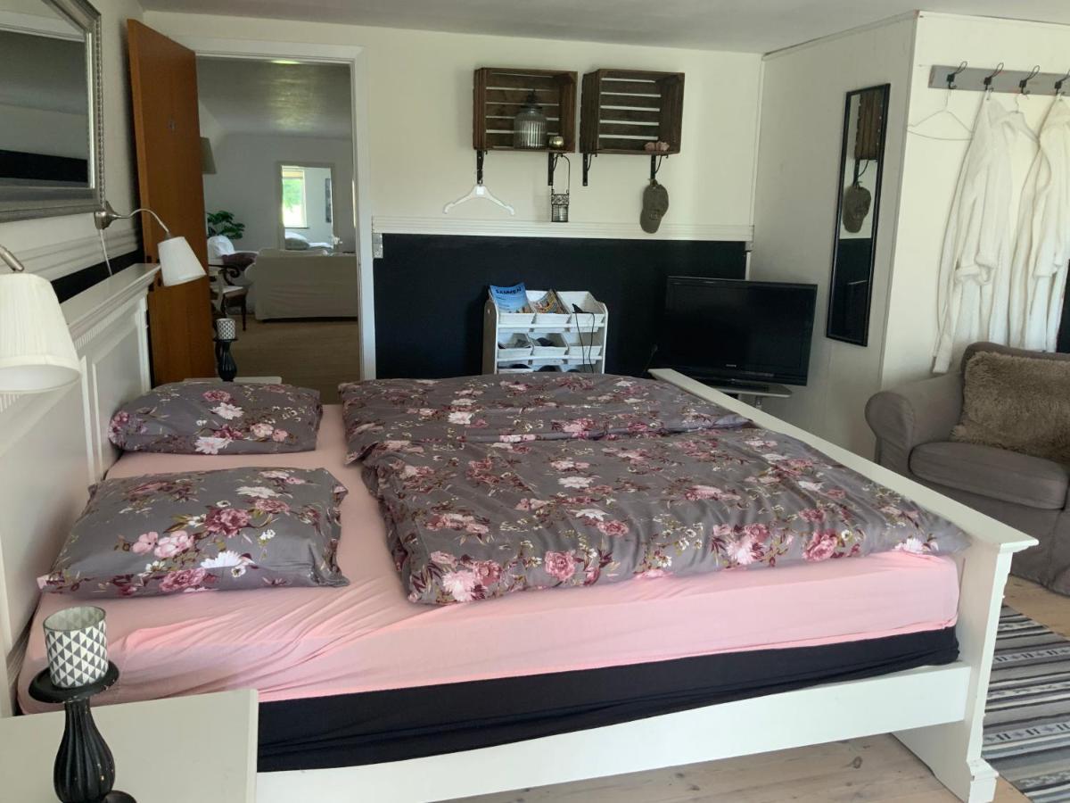 Den Gamle Apotekergaard Bed & Breakfast Hong Luaran gambar