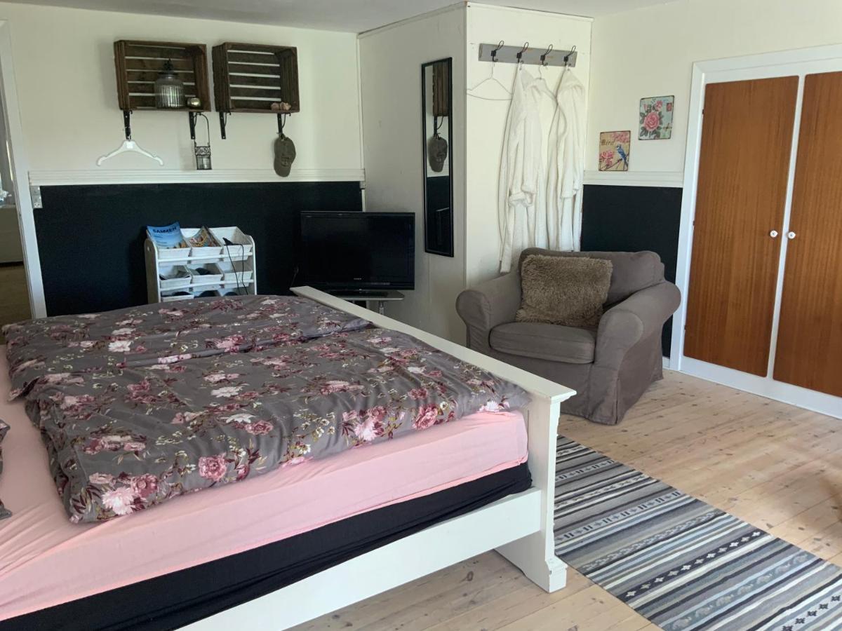 Den Gamle Apotekergaard Bed & Breakfast Hong Luaran gambar